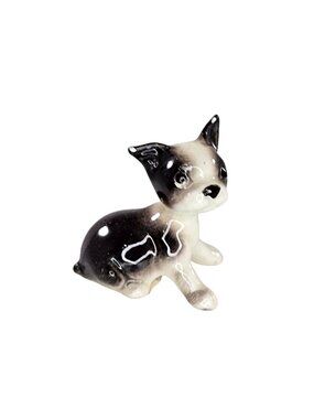 Hagen Renaker Boston Terrier Puppy Sitting Miniature Figurine *Chipped Ears*